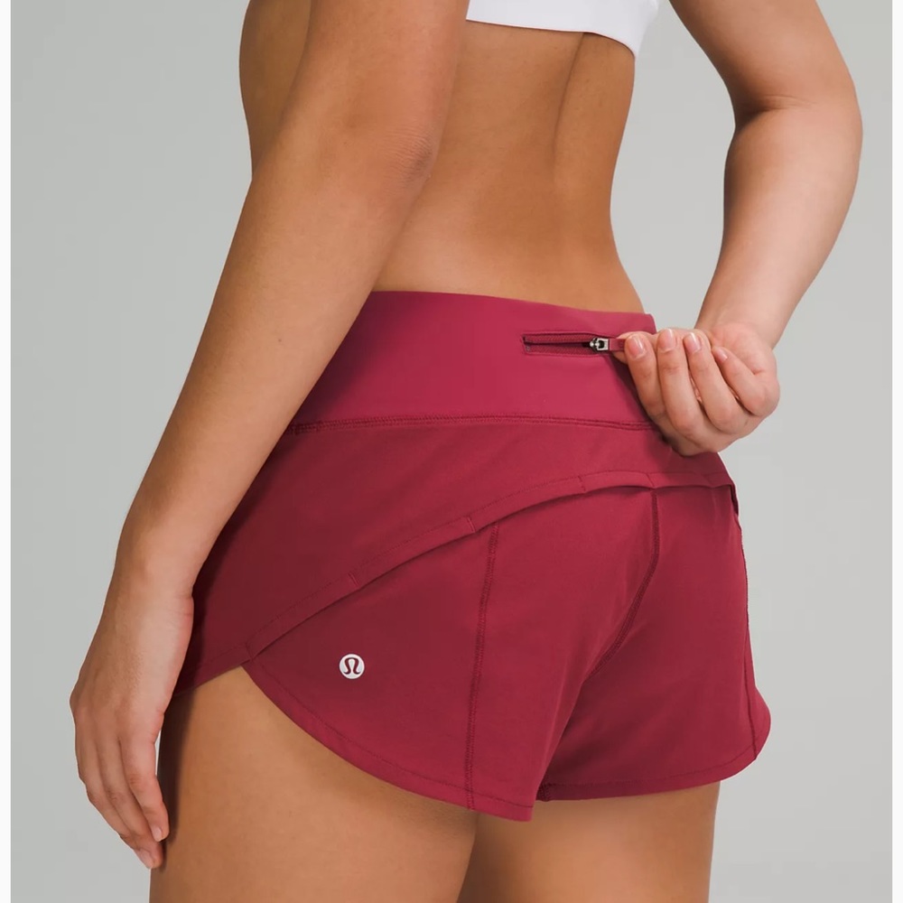 Lululemon Athletica Speed Up Low-Rise Lined Short 2.5"q
